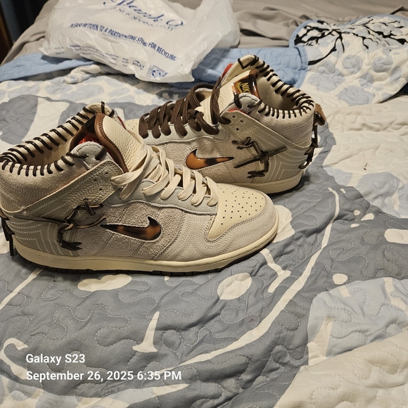 Nike Men's Dunk High Bodegas Cream and Brown High-Top Sneakers - Picture 1 of 5